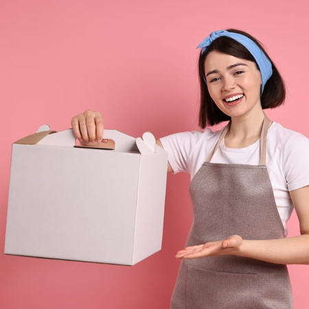 Mocne pudełko na tort 28x28x25 cm z rączką